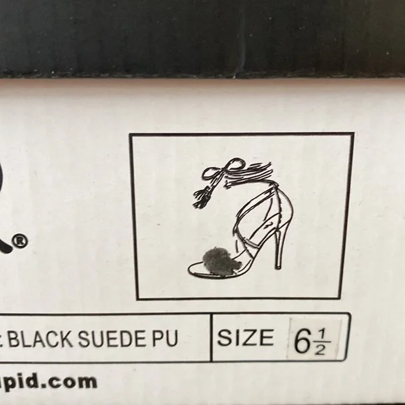 Heels - Picture 4 of 4